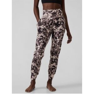 Athleta Salutation Printed Jogger - Neutral Tie Dye - Size 2X